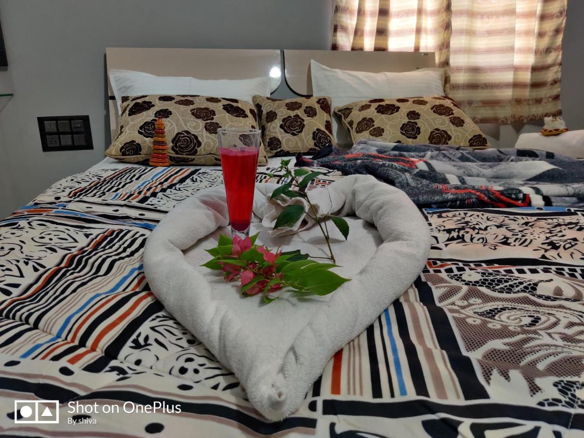Lee Homestay Hampi Extérieur photo